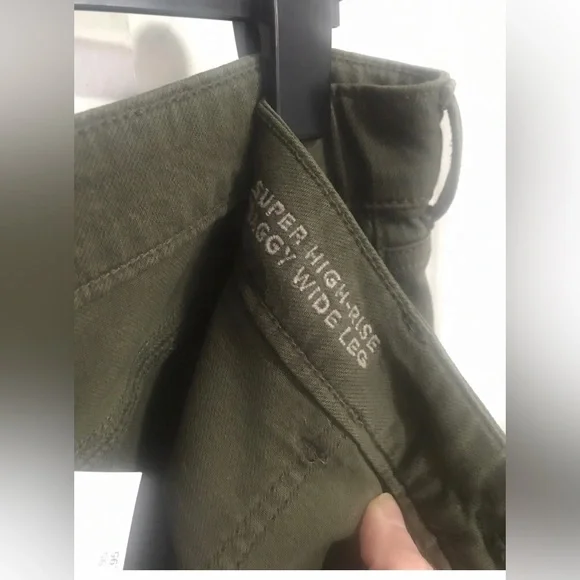 New American Eagle Super High Rise Baggy Wide Leg Jeans Olive Green 16 Short - Picture 6 of 7